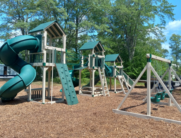 commercial swingsets Image